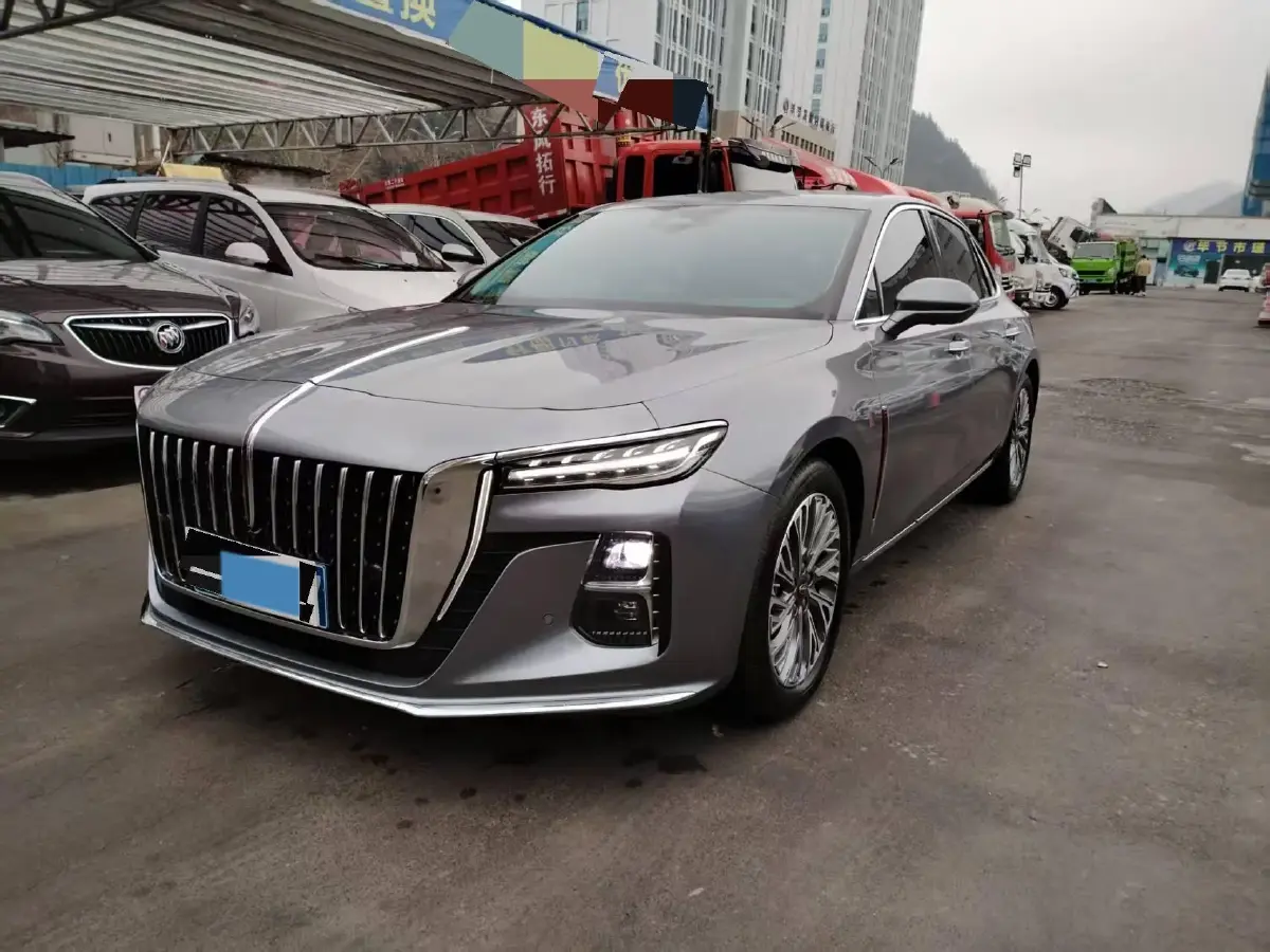 2023 HongQi H5 2.0T 224HP L4 8AT