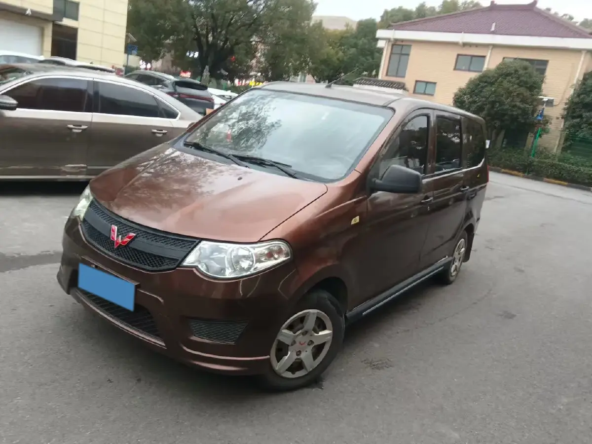 2018 WuLing HongGuang 1.5L 105HP L4 5MT