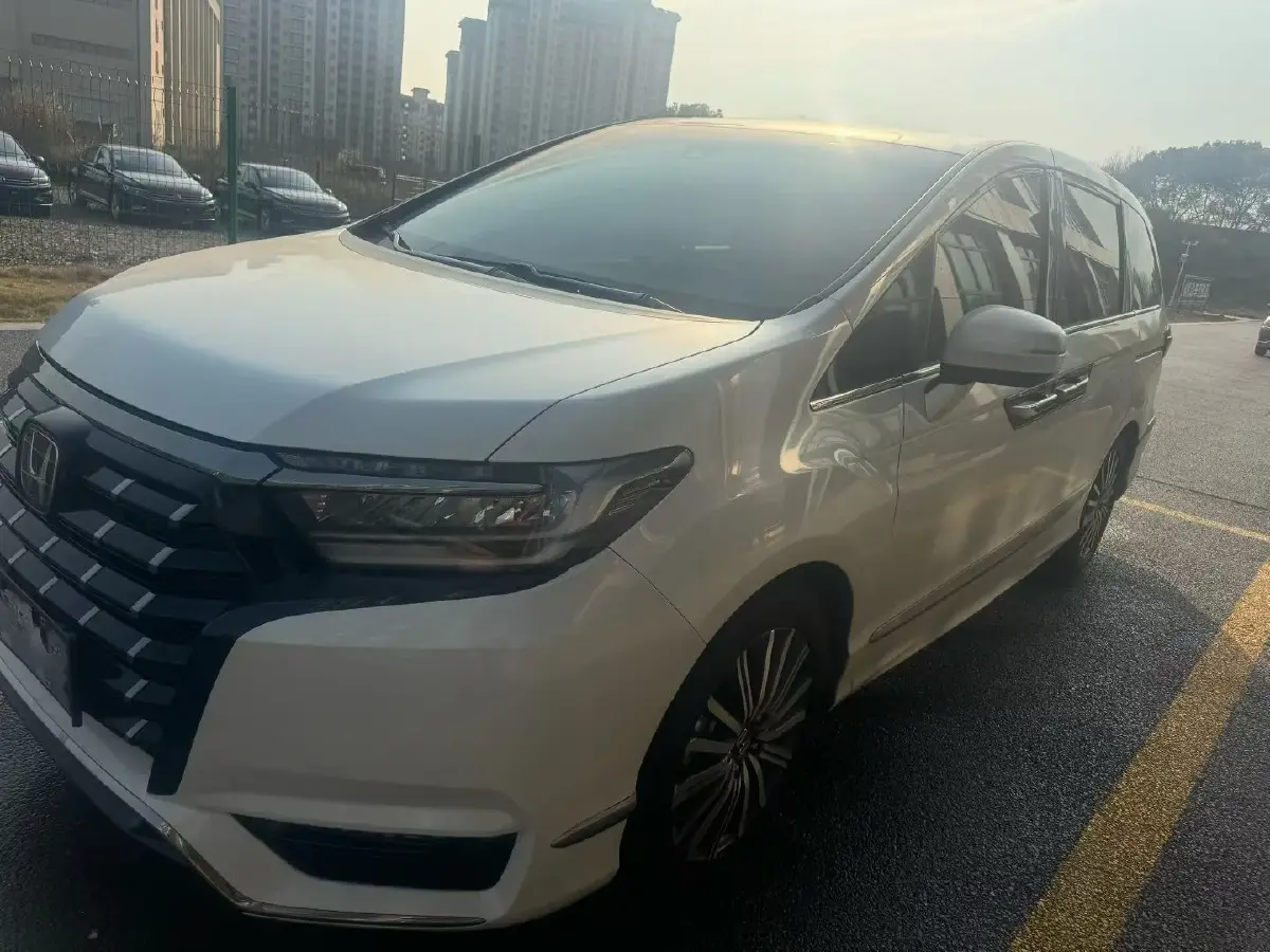 2022 Honda Elysioin 2.0L 146HP L4 E-CVT Hybrid