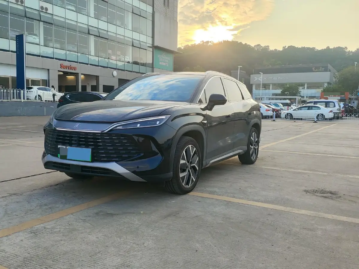 2025 BYD SongL DM-i 1.5L 101HP L4 E-CVT PHEV 18.3KWH