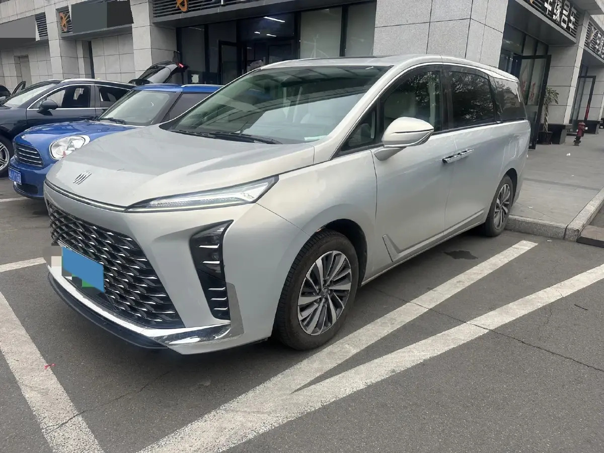 2026 Buick GL8 2.0T 237HP L4 9AT