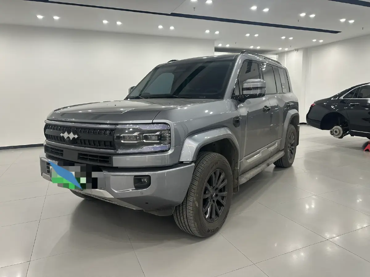 2025 FangChengBao Bao 5 1.5T 194HP L4 E-CVT PHEV