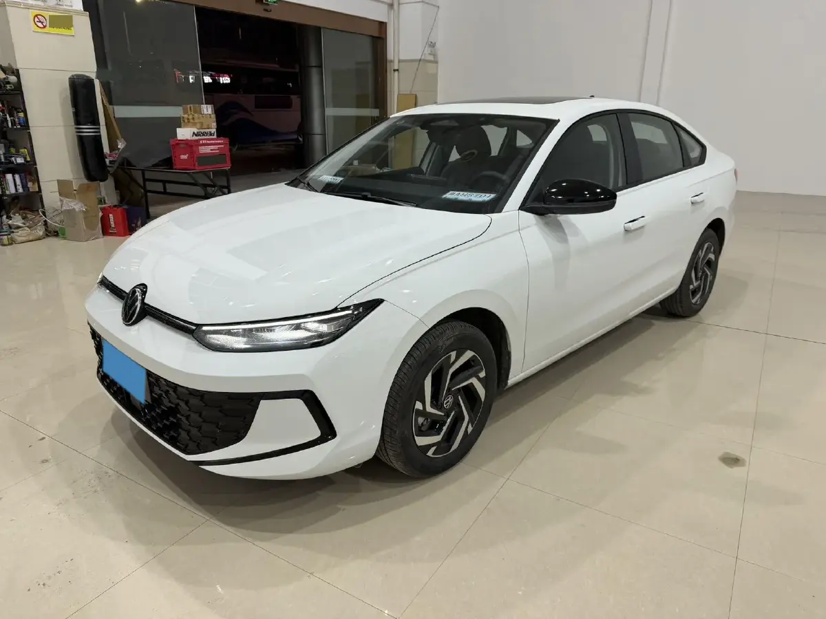 2026 Volkswagen Lavida 1.5L 110HP L4 6AT