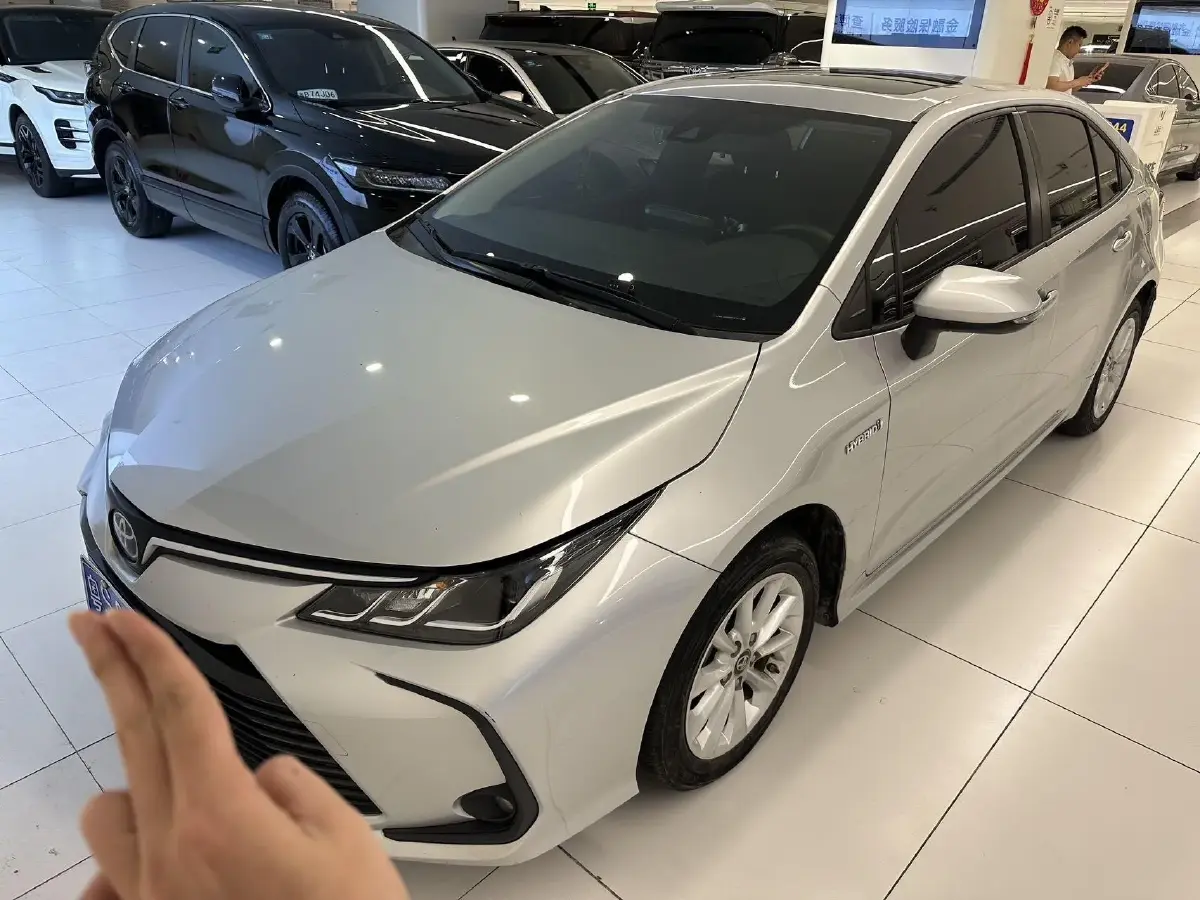 2021 Toyota Corolla 1.8L 98HP L4 E-CVT Hybrid