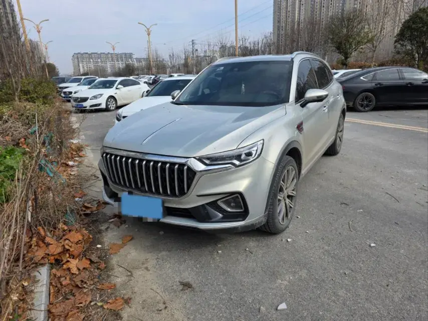 2022 HongQi HS5 2.0T 224HP L4 6AT