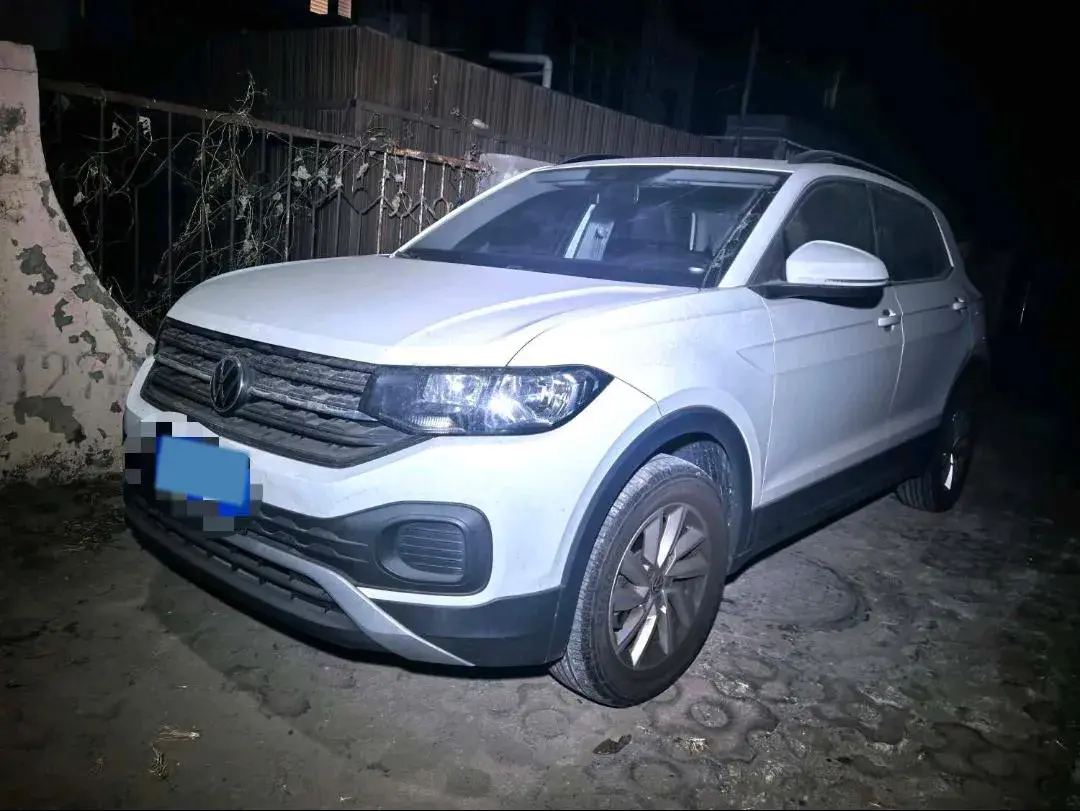 2021 Volkswagen Tacqua 1.5L 113HP L4 6AT