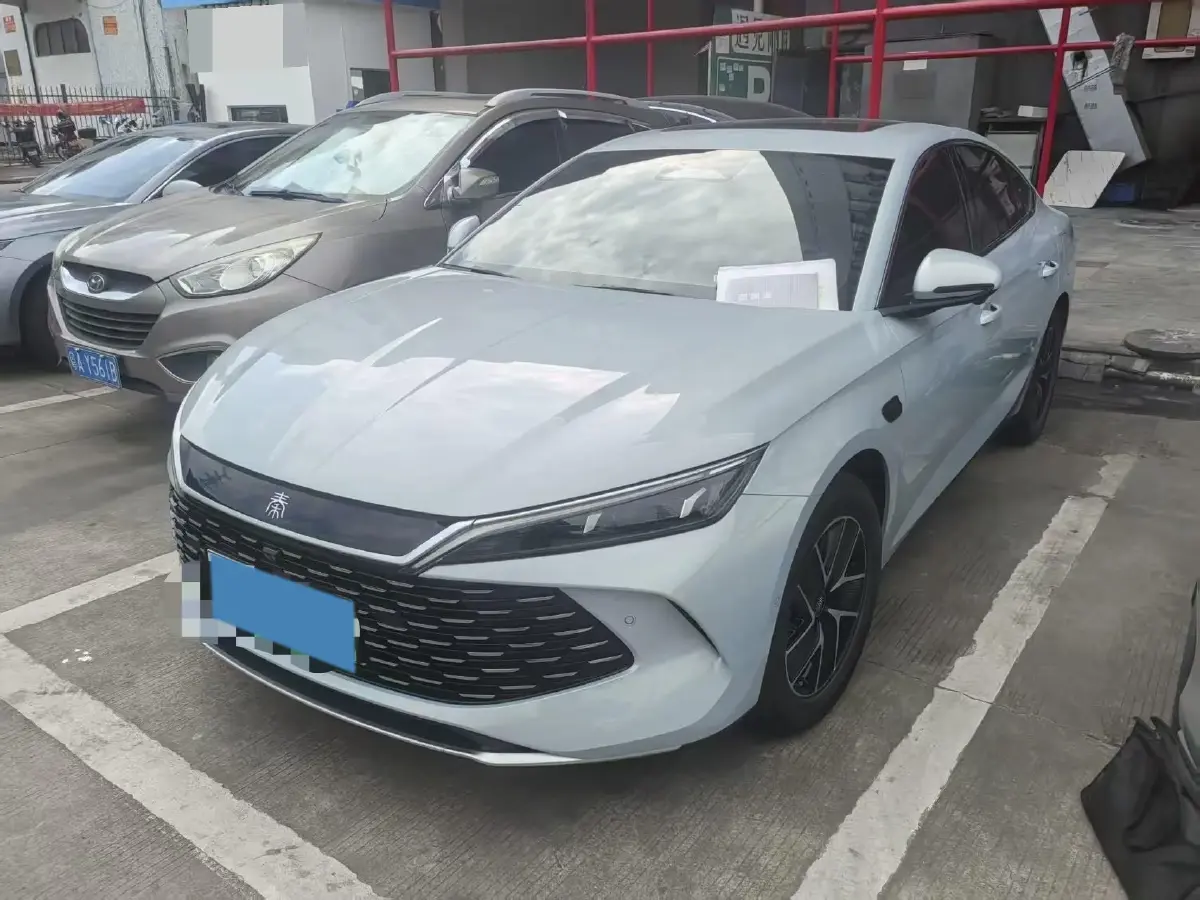 2025 BYD QinL 1.5L 101HP L4 E-CVT PHEV 15.87KWH