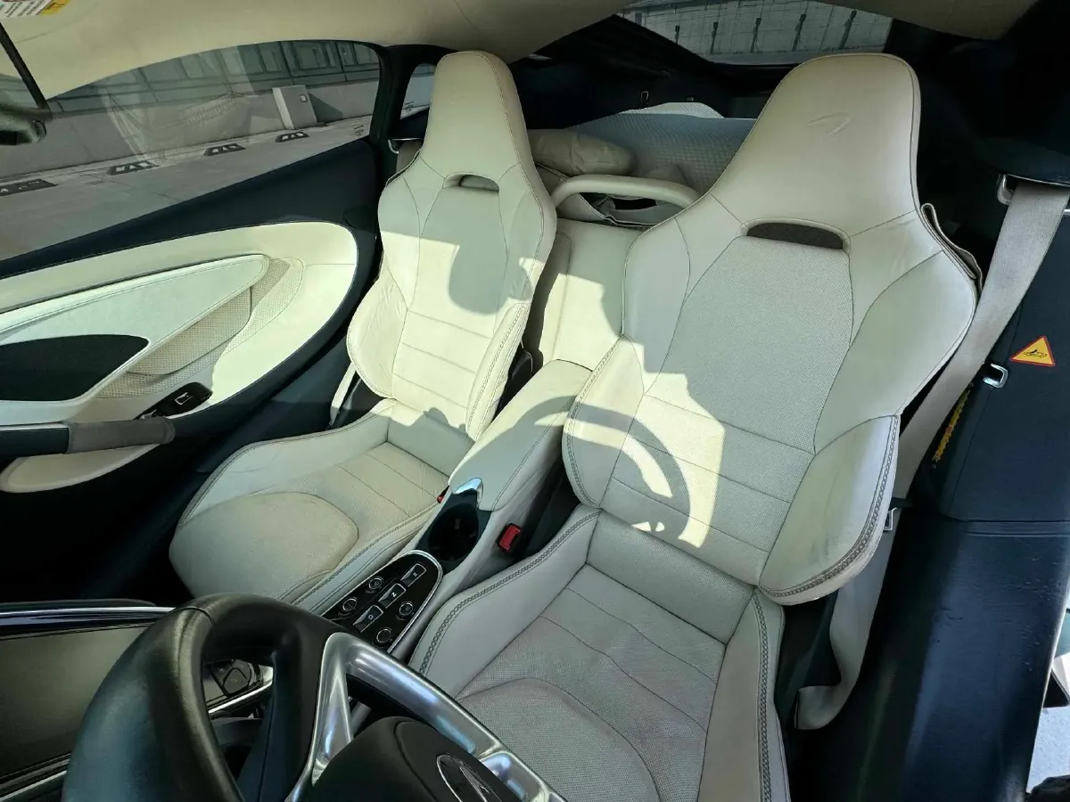 2022 McLaren GT 4.0T 620HP V8 7DCT,autocango,china used car exporter,china ev exporter,chinese used car exporter,chinese used ev exporter