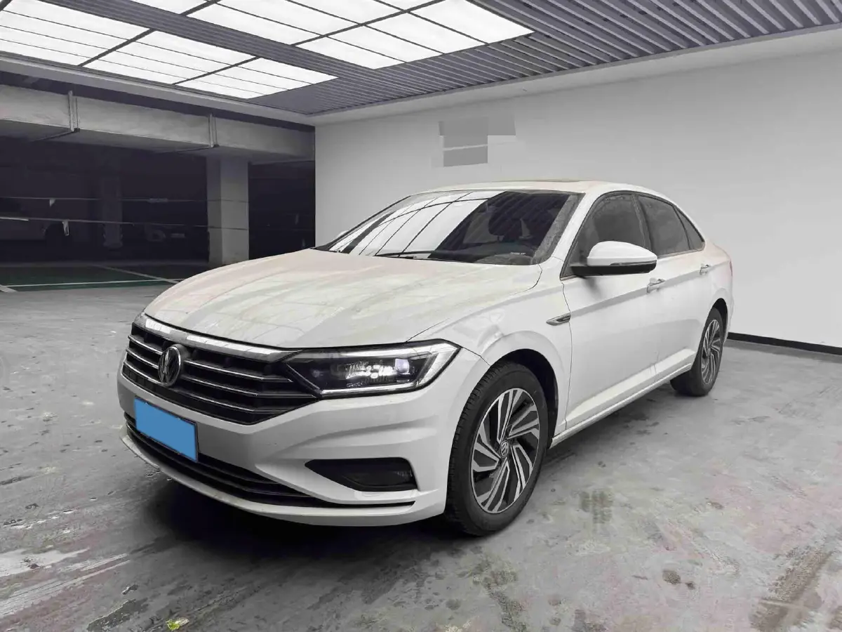 2022 Volkswagen Sagitar 1.4T 150HP L4 7DCT