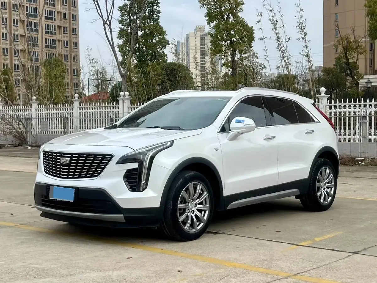 2020 Cadillac XT4 2.0T 237HP L4 9AT