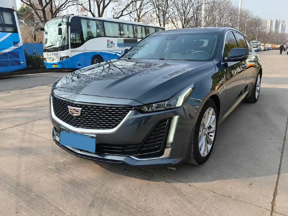 2021 Cadillac CT5 2.0T 237HP L4 10AT