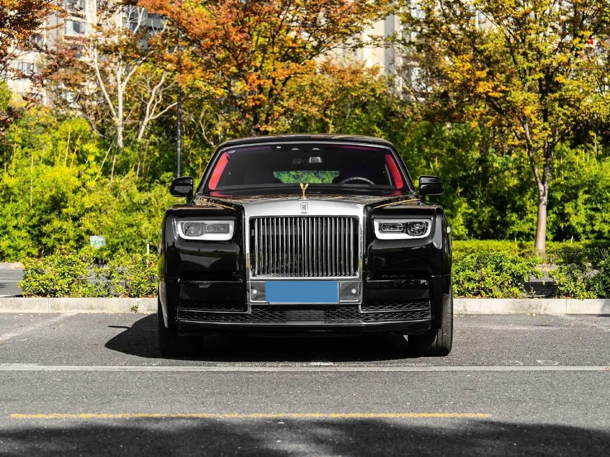 2018 Rolls-Royce Phantom 6.7T 571HP V12 8AT,autocango,china used car exporter,china ev exporter,chinese used car exporter,chinese used ev exporter