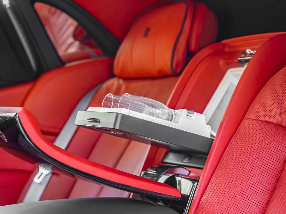 2018 Rolls-Royce Phantom 6.7T 571HP V12 8AT,autocango,china used car exporter,china ev exporter,chinese used car exporter,chinese used ev exporter