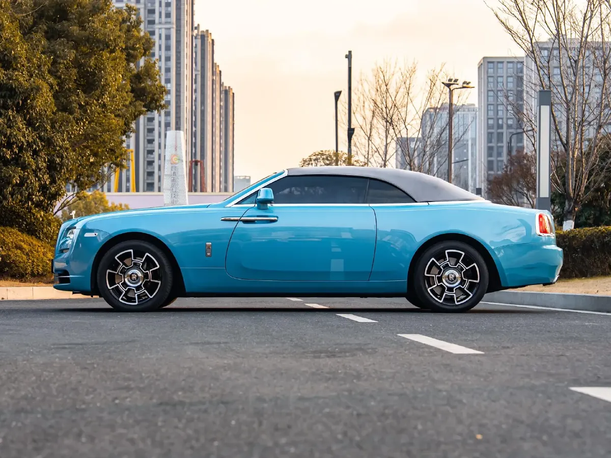 2018 Rolls-Royce Dawn 6.6T 571HP V12 8AT,autocango,china used car exporter,china ev exporter,chinese used car exporter,chinese used ev exporter