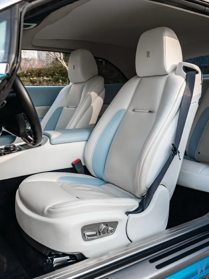 2018 Rolls-Royce Dawn 6.6T 571HP V12 8AT,autocango,china used car exporter,china ev exporter,chinese used car exporter,chinese used ev exporter