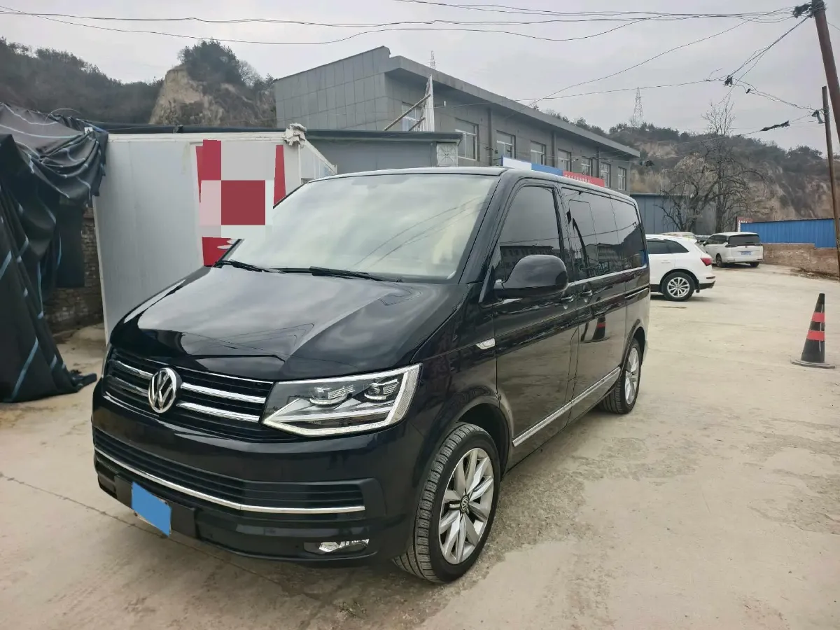2019 Volkswagen Multivan 2.0T 204HP L4 7DCT,autocango,china used car exporter,china ev exporter,chinese used car exporter,chinese used ev exporter