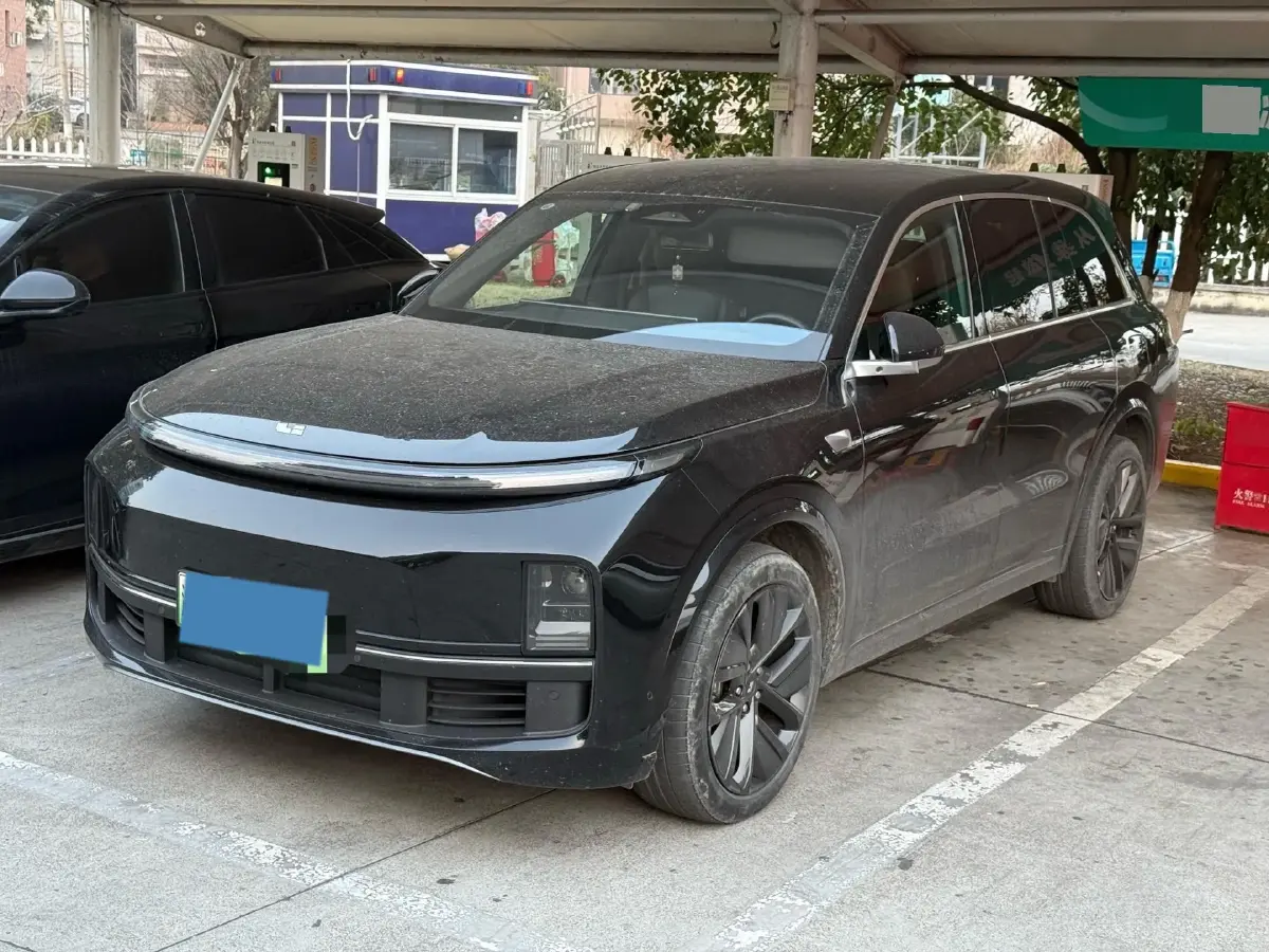 2023 Li L8 Range Extended 154HP REEV 40.9KWH