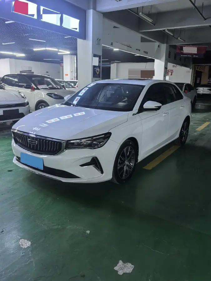 2022 Geely Emgrand 1.5L 114HP L4 CVT