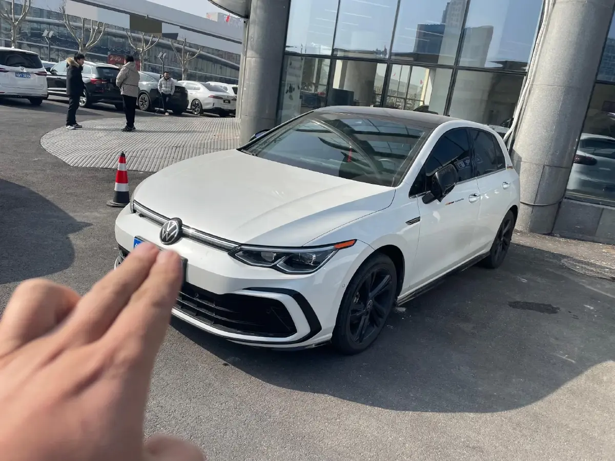 2023 Volkswagen Golf 1.4T 150HP L4 7DCT