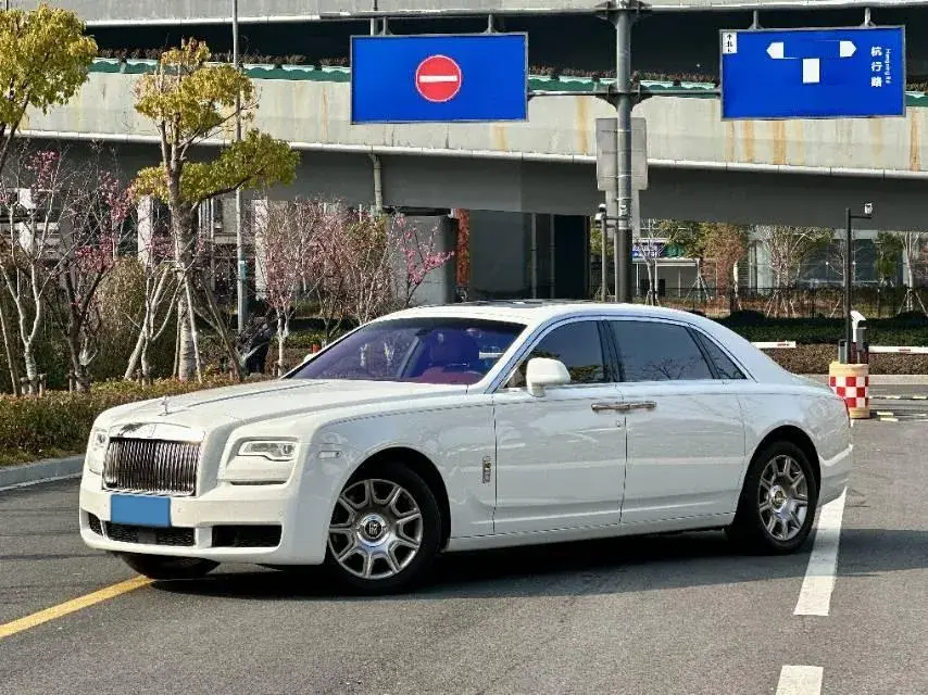 2018 Rolls-Royce Ghost 6.6T 571HP V12 8AT
