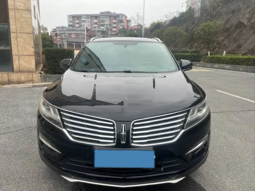 2017 Lincoln MKC 2.0T 203HP L4 6AT,autocango,china used car exporter,china ev exporter,chinese used car exporter,chinese used ev exporter