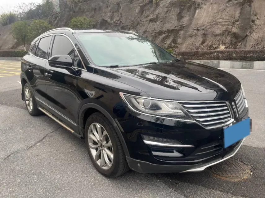 2017 Lincoln MKC 2.0T 203HP L4 6AT,autocango,china used car exporter,china ev exporter,chinese used car exporter,chinese used ev exporter