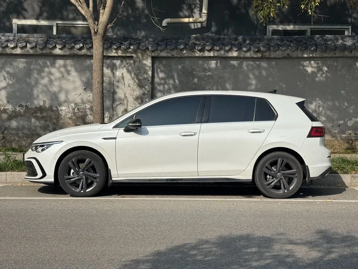 2024 Volkswagen Golf 1.4T 150HP L4 7DCT,autocango,china used car exporter,china ev exporter,chinese used car exporter,chinese used ev exporter