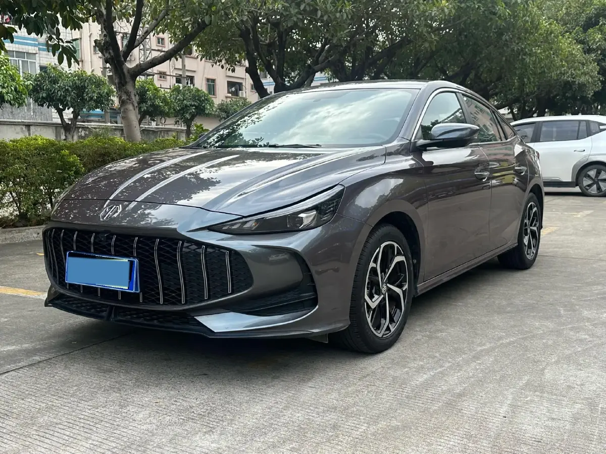 2025 MG 5 1.5T 181HP L4 7DCT