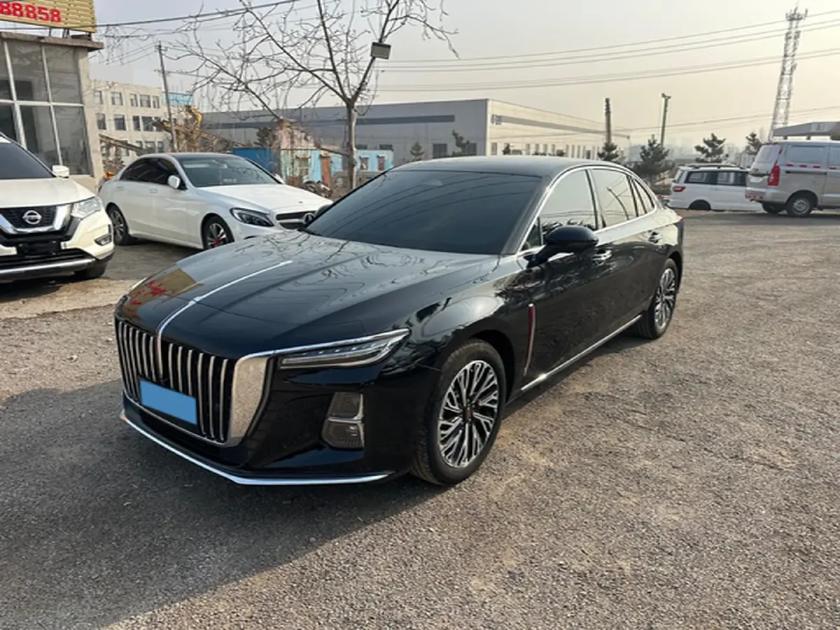 2023 HongQi H5 2.0T 224HP L4 8AT