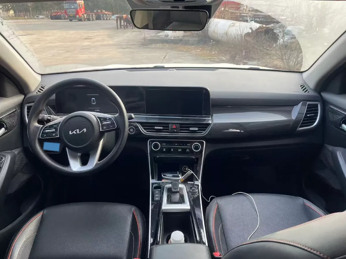 2023 Kia Seltos 1.5L 115HP L4 CVT,autocango,china used car exporter,china ev exporter,chinese used car exporter,chinese used ev exporter