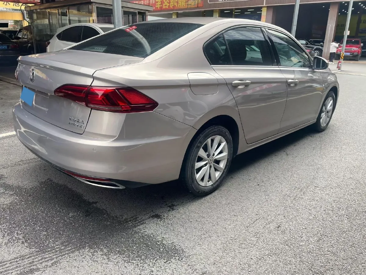 2019 HuangHai WeiLong 2.4T 218HP L4 6AT,autocango,china used car exporter,china ev exporter,chinese used car exporter,chinese used ev exporter