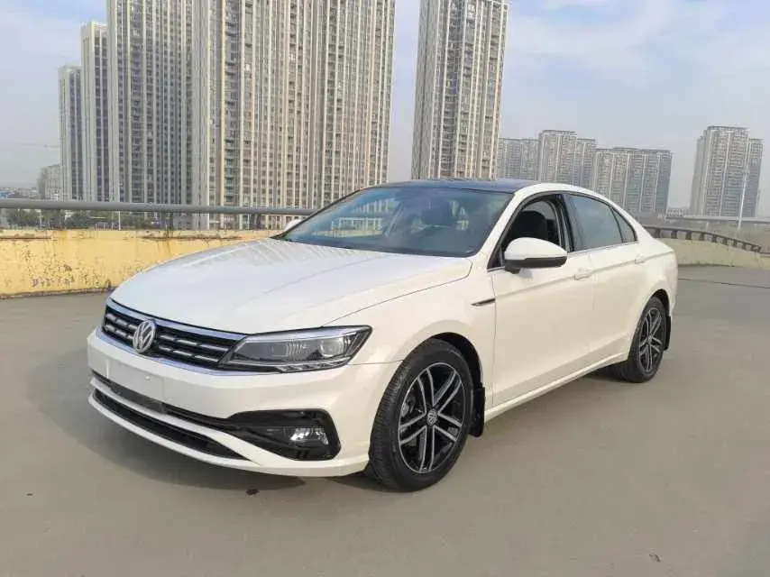 2019 Volkswagen Passat 1.4T 150HP L4 7DCT