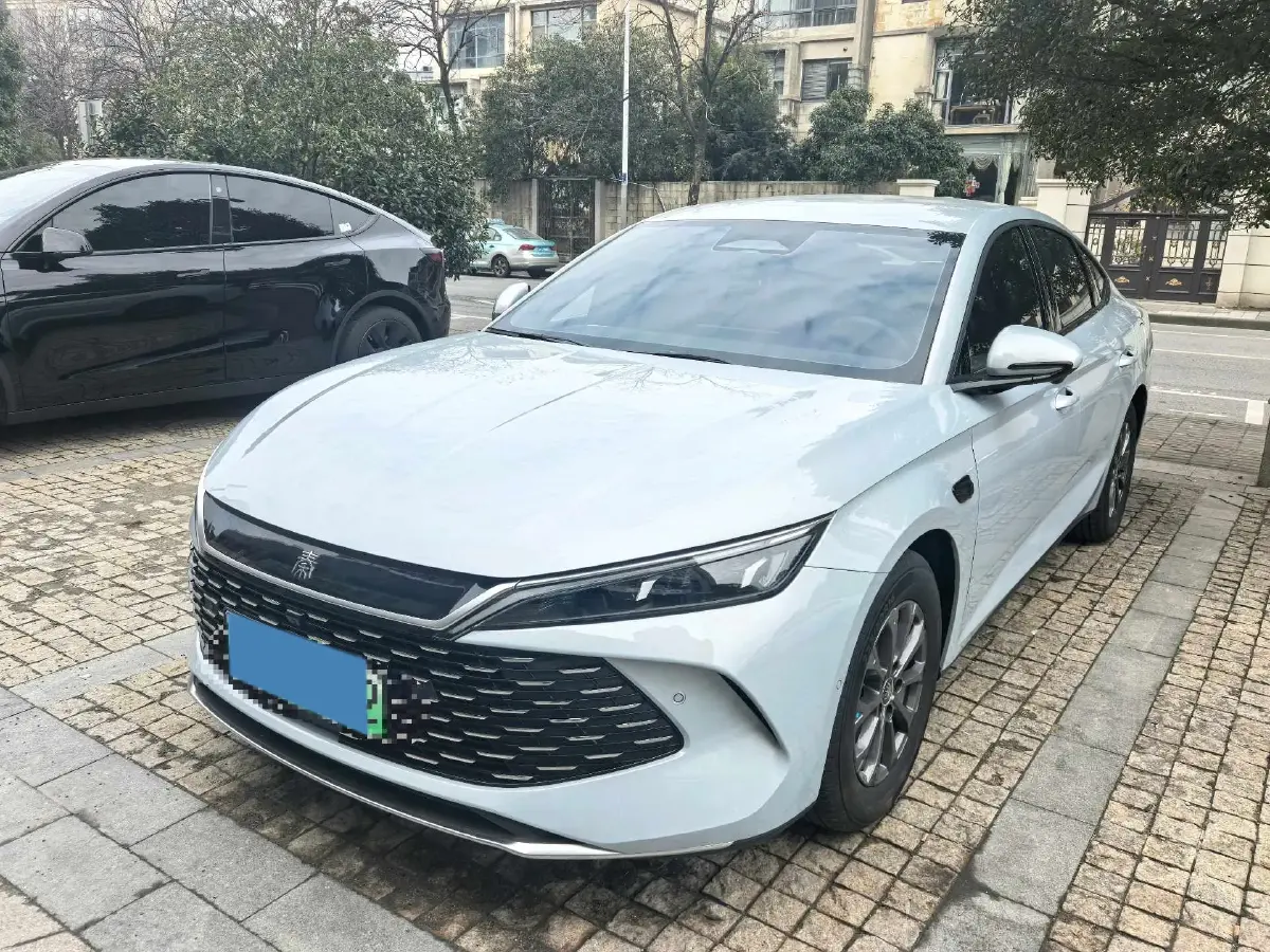 2025 BYD QinL 1.5L 101HP L4 E-CVT PHEV 10.08KWH