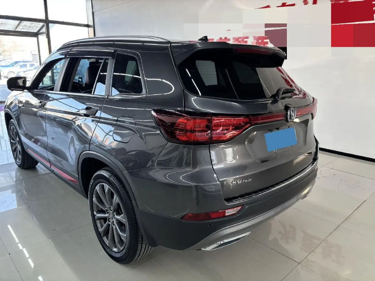 2022 ChangAn CS75 1.5T 180HP L4 7DCT,autocango,china used car exporter,china ev exporter,chinese used car exporter,chinese used ev exporter