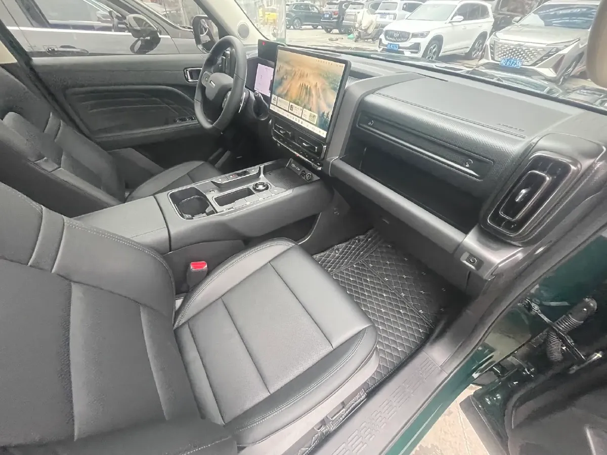 2025 Haval Raptor 2.0T 238HP L4 9DCT,autocango,china used car exporter,china ev exporter,chinese used car exporter,chinese used ev exporter