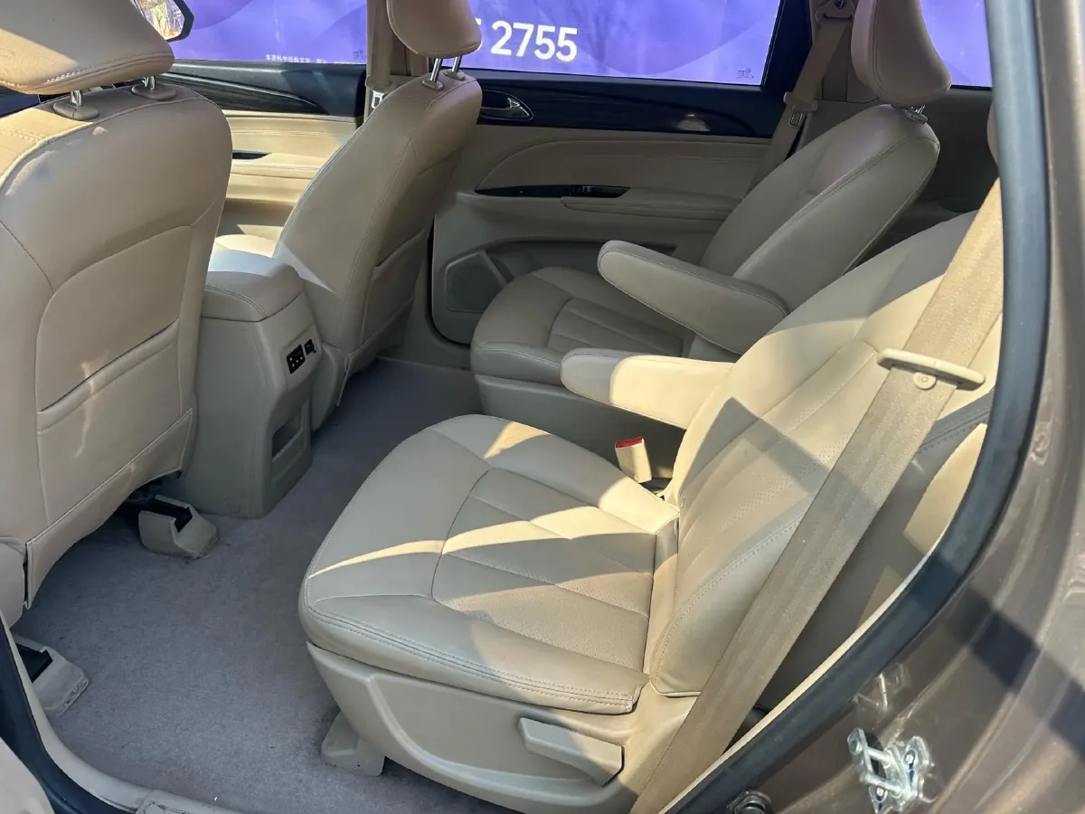 2016 Dongfeng ShuaiKe 1.6L 113HP L4 5MT,autocango,china used car exporter,china ev exporter,chinese used car exporter,chinese used ev exporter