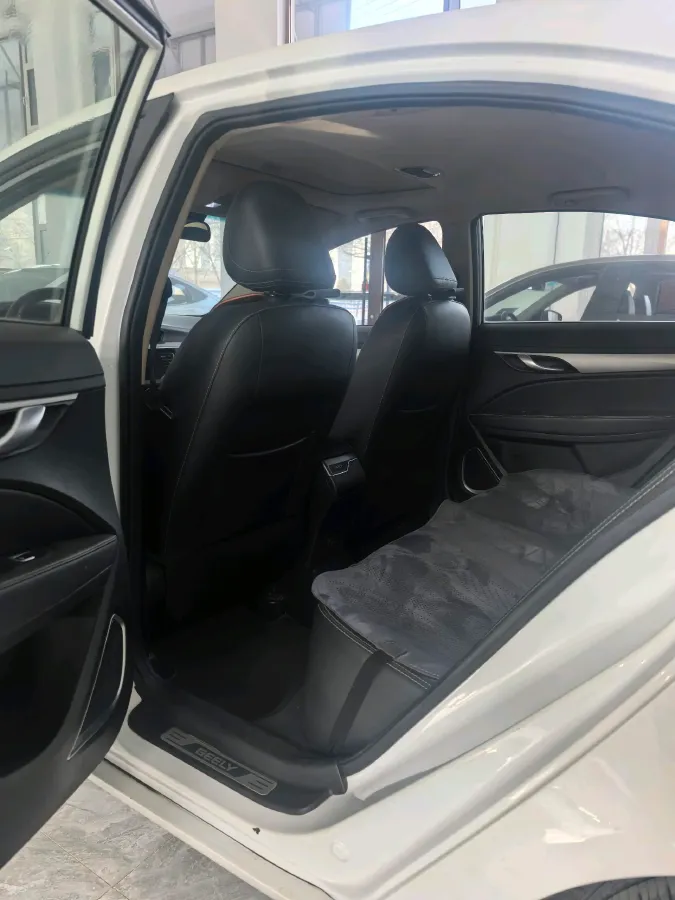 2018 Geely Emgrand 1.5L 109HP L4 5MT,autocango,china used car exporter,china ev exporter,chinese used car exporter,chinese used ev exporter