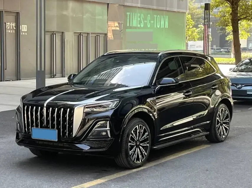 2023 HongQi HS5 2.0T 252HP L4 8AT
