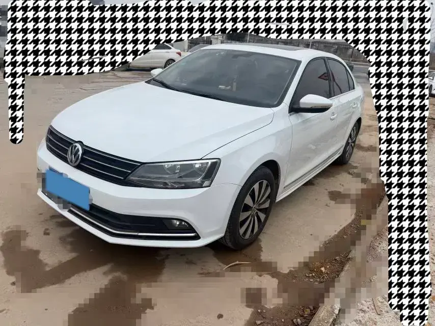 2018 Volkswagen Sagitar 1.2T 110HP L4 7DCT