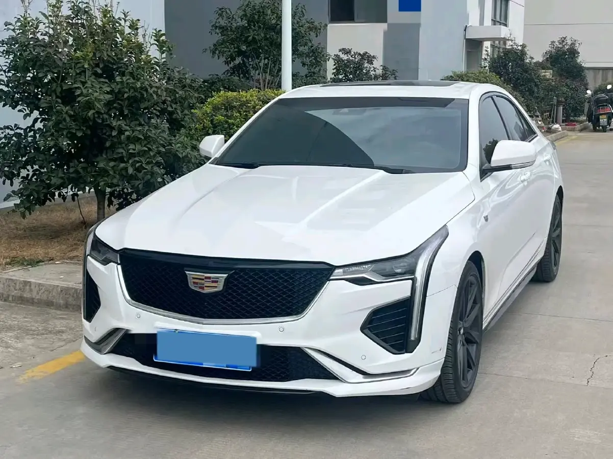 2022 Cadillac CT4 2.0T 237HP L4 8AT