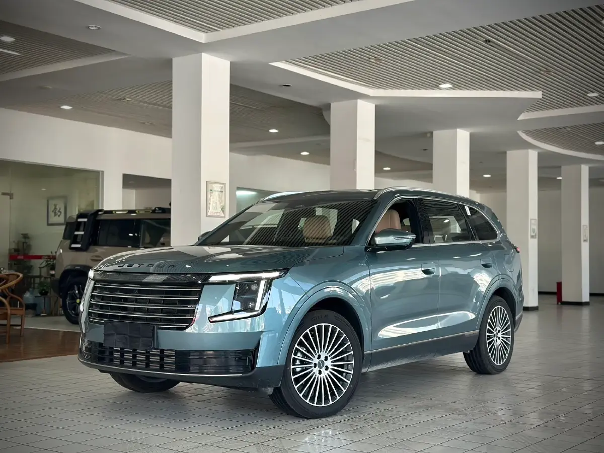 2025 Jetour X70 Plus 1.5T 156HP L4 CVT