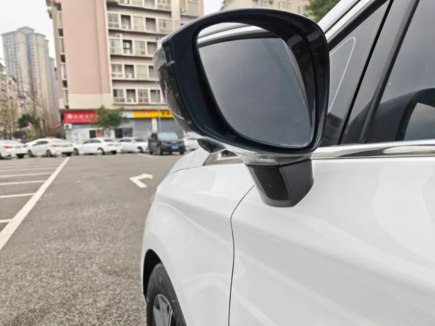 2022 Skyworth HT-i 1.5L 110HP L4 E-CVT PHEV 21.68KWH,autocango,china used car exporter,china ev exporter,chinese used car exporter,chinese used ev exporter