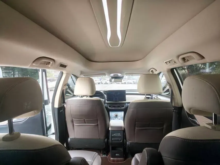 2022 Skyworth HT-i 1.5L 110HP L4 E-CVT PHEV 21.68KWH,autocango,china used car exporter,china ev exporter,chinese used car exporter,chinese used ev exporter