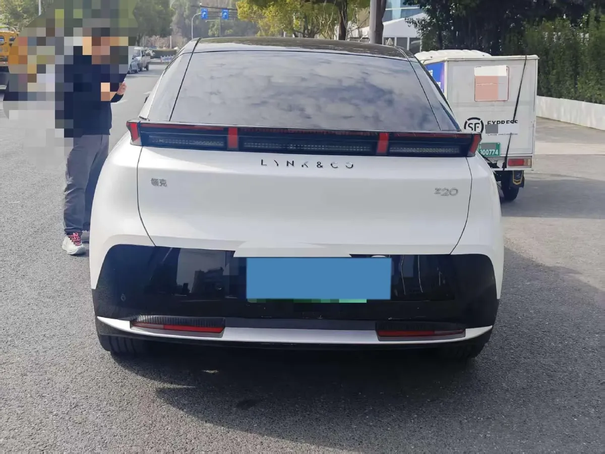 2025 Jetour Freeman 1.5T 184HP L4 7DCT,autocango,china used car exporter,china ev exporter,chinese used car exporter,chinese used ev exporter