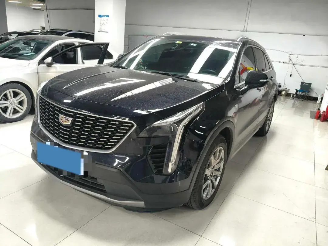 2020 Cadillac XT4 2.0T 241HP L4 9AT