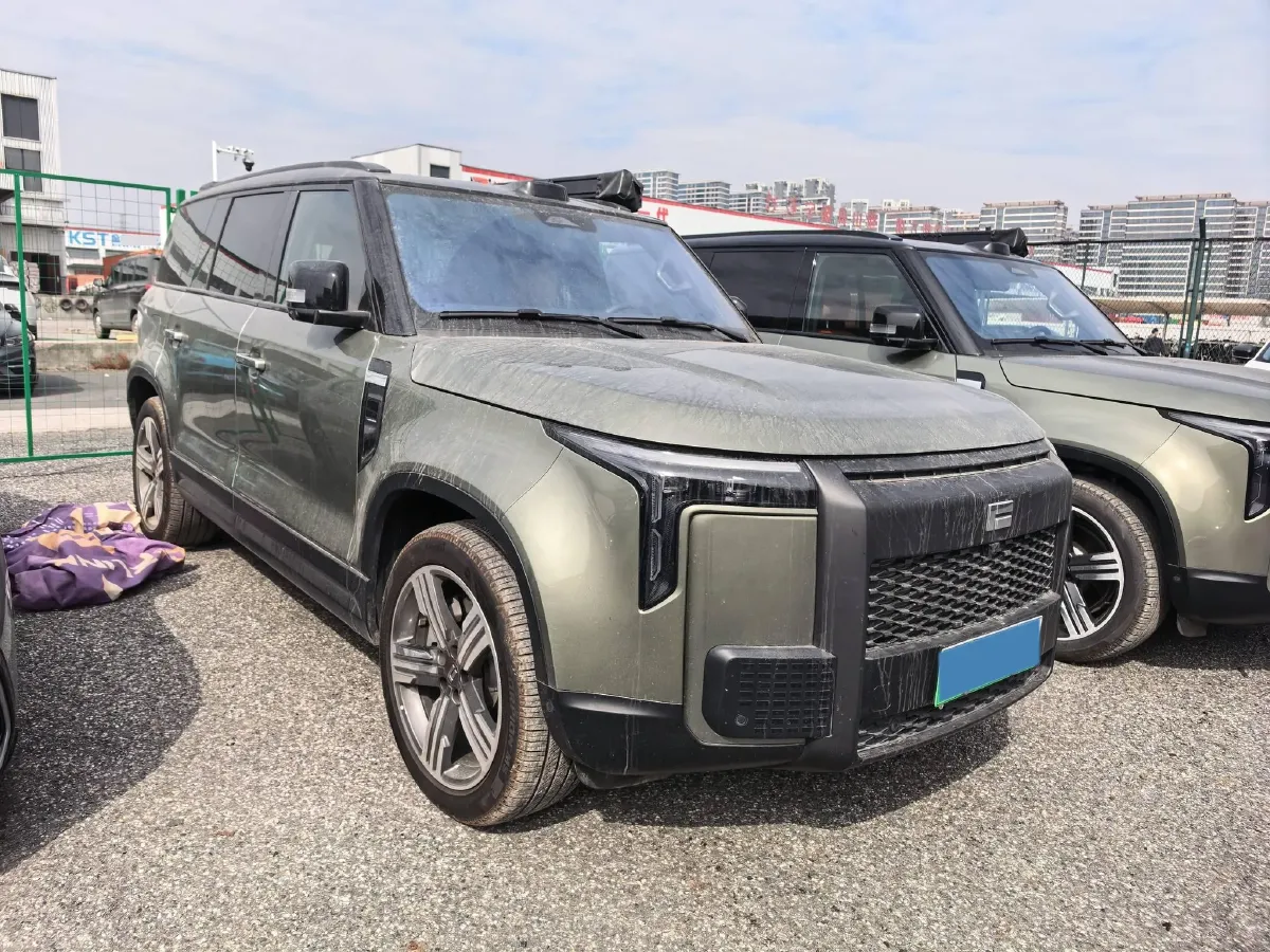 2024 ROXROX 01 1.5T 152HP L4 REEV 58.4KWH,autocango,china used car exporter,china ev exporter,chinese used car exporter,chinese used ev exporter