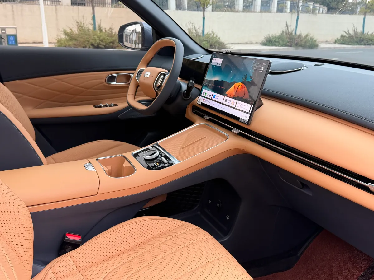 2025 ChangAn KuaYue KuaYueXing V7 EV BEV 50.23KWH,autocango,china used car exporter,china ev exporter,chinese used car exporter,chinese used ev exporter