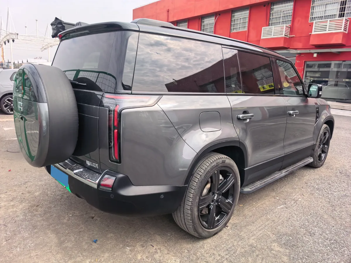 2024 ROXROX 01 1.5T 152HP L4 REEV 58.4KWH,autocango,china used car exporter,china ev exporter,chinese used car exporter,chinese used ev exporter