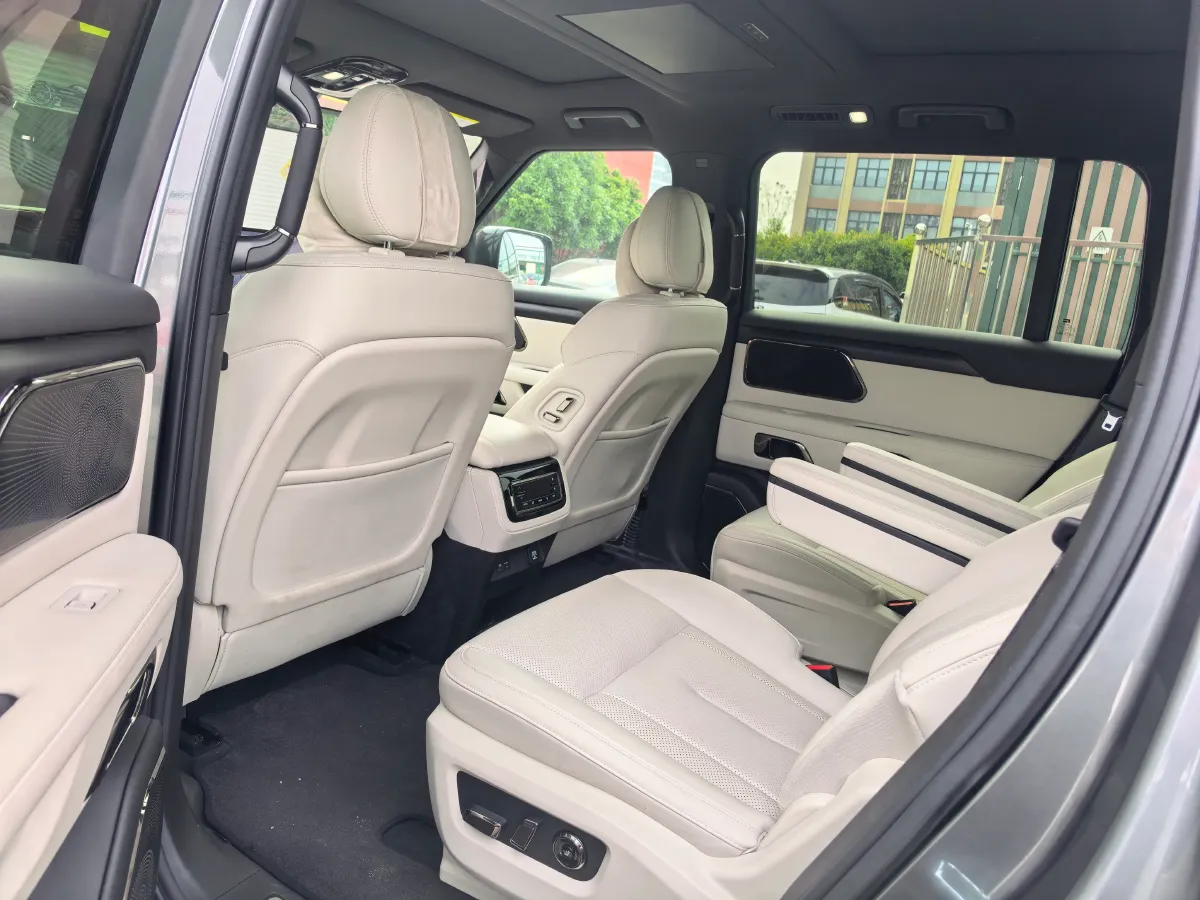 2024 ROXROX 01 1.5T 152HP L4 REEV 58.4KWH,autocango,china used car exporter,china ev exporter,chinese used car exporter,chinese used ev exporter