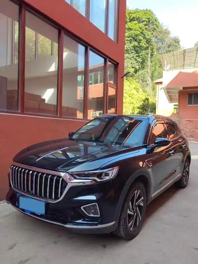 2022 HongQi HS5 2.0T 224HP L4 6AT